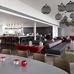 Doubletree By Hilton Leeds 